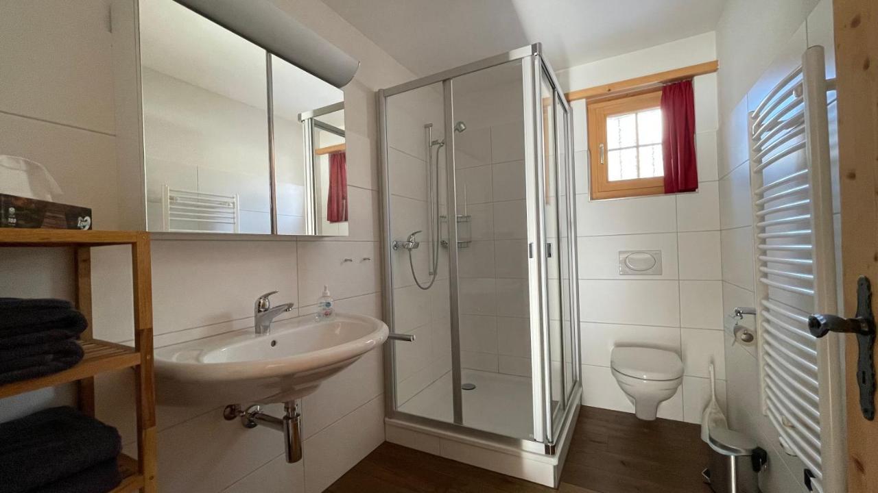 Ferienwohnung Mit Idyllischer Aussicht كلوسترز المظهر الخارجي الصورة