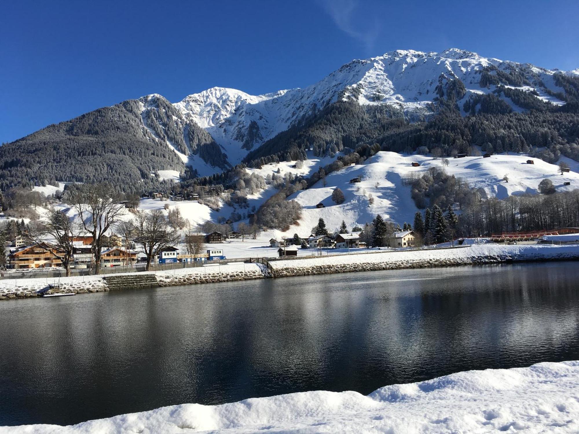 Ferienwohnung Mit Idyllischer Aussicht كلوسترز المظهر الخارجي الصورة